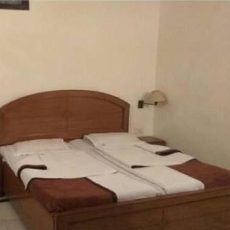 Mahalaxmi Plaza Hotel Faridabad Εξωτερικό φωτογραφία
