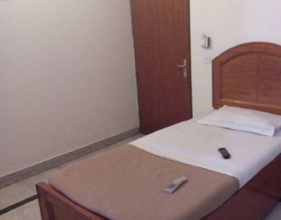 Mahalaxmi Plaza Hotel Faridabad Δωμάτιο φωτογραφία